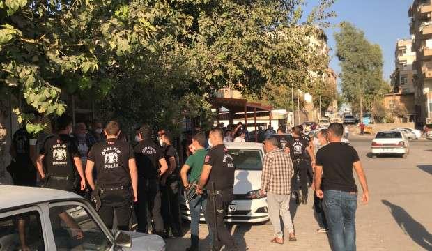 Şanlıurfa'da karakol önünde taşlı sopalı kavga: 7 yaralı