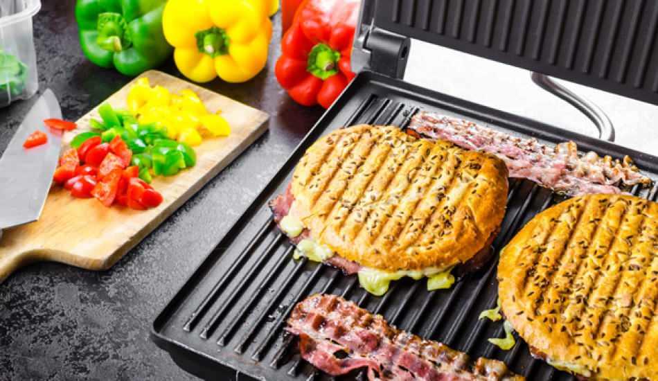 tost_makinesi_nasil_temizlenir_tost_makinesini_temizlemenin_puf_noktalari_1600942227_1103.jpg
