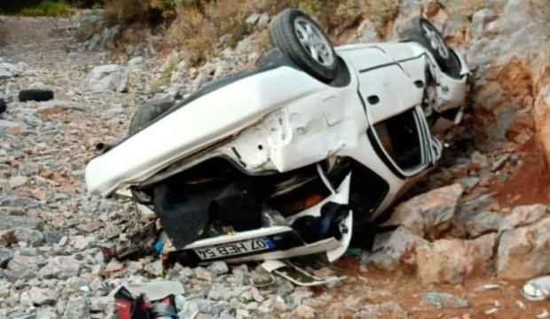 Alanya Da Otomobil Ucuruma Yuvarlandi 1 Olu 1 Agir Yarali 3 Sayfa Haberleri