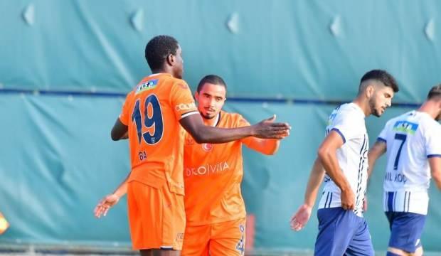 Başakşehir'den farklı prova! Tam 5 gol