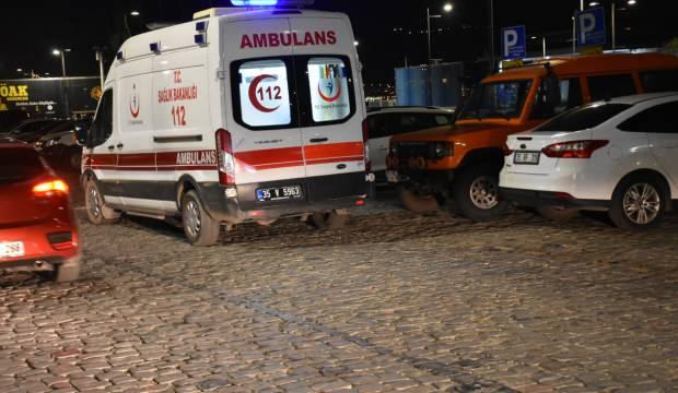 Denize düşen alkollü kadın boğulma tehlikesi geçirdi