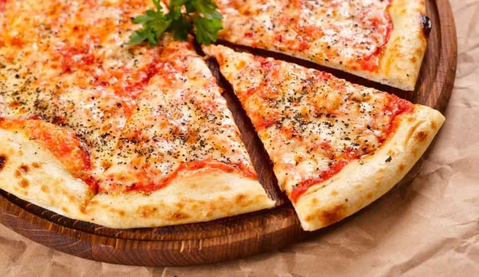 pizza margarita ile ilgili görsel sonucu