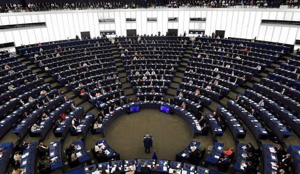 AB'den illegal "Altın pasaport" uygulaması için Güney Kıbrıs'a soruşturma