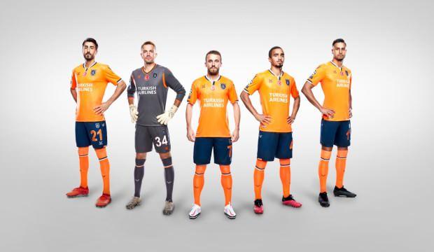Başakşehir'in Devler Ligi'ndeki forma sponsoru THY oldu