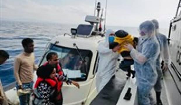 İzmir'de 78 kaçak göçmen kurtarıldı