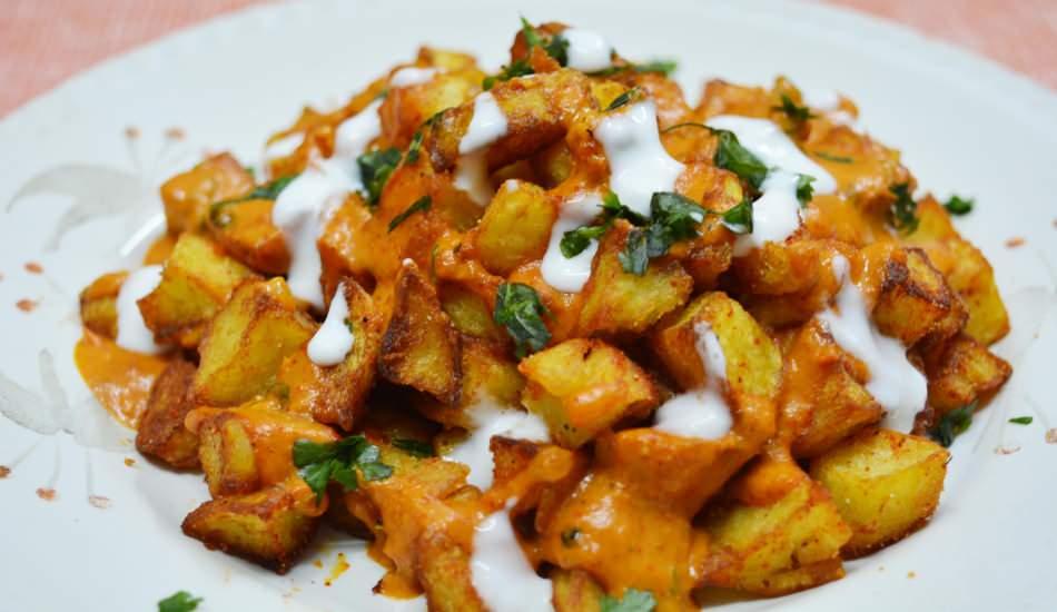 patatas_bravas_nedir_nasil_yapilir_iste_adim_adim_patatas_bravas_tarifi_1603099543_665.jpg