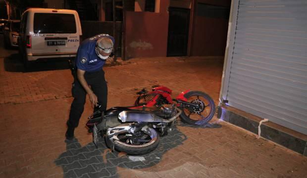 Ses bombası attıkları sırada polise denk gelen şüpheliler yakayı ele verdi