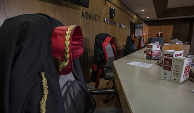 Antalya'da FETÖ sanığına 8 yıl 9 ay hapis