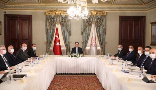 Bakan Albayrak: Bugün attığımız adımların meyvelerini yakın gelecekte alacağız