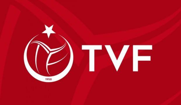 Deprem nedeniyle İzmir'deki voleybol maçları ertelendi