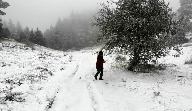 Karabük'e mevsimin ilk karı yağdı