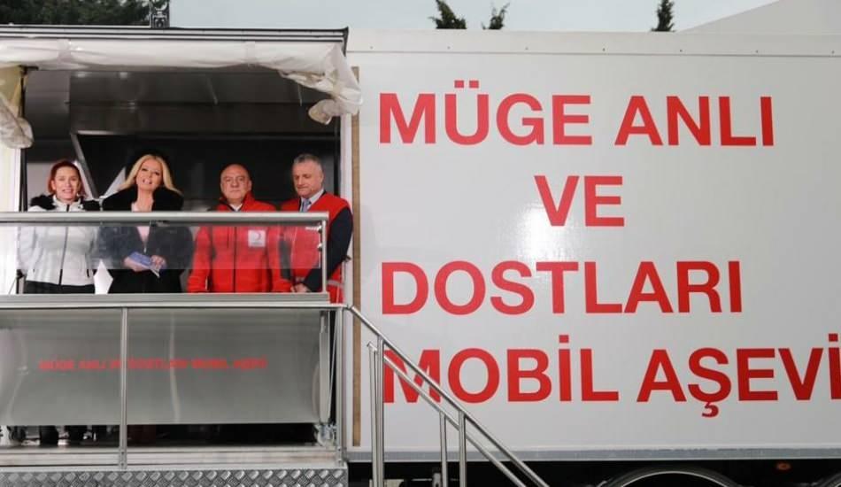 muge_anli_izmirdeki_depremzedeler_icin_cagrida_bulundu_1604382750_4057.jpg