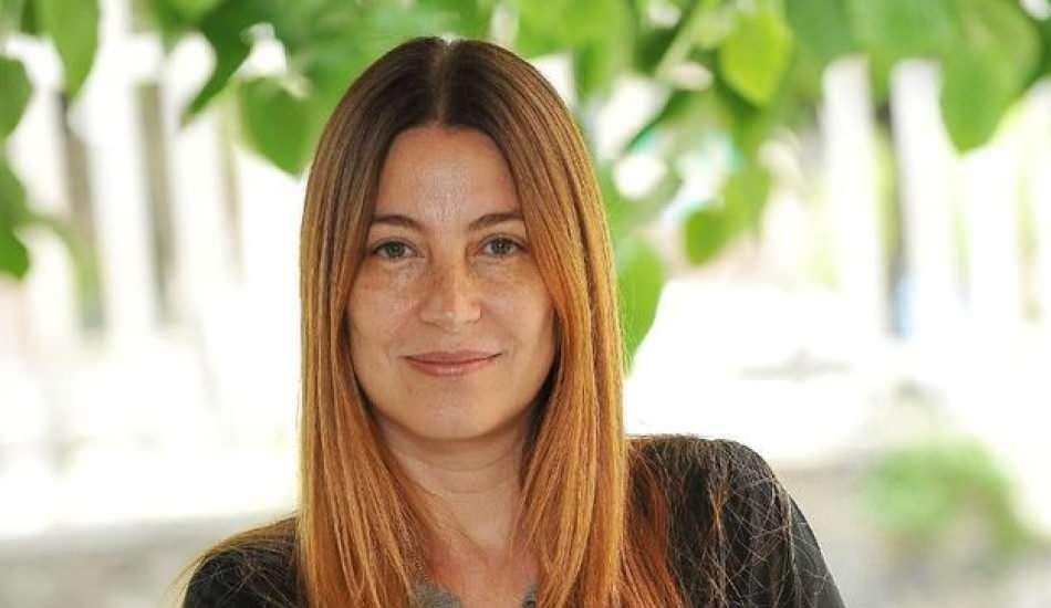 saclarini_kisacik_kestiren_vahide_percin_sosyal_medyayi_salladi_1604384962_255.jpg