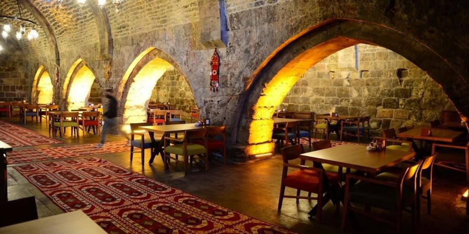 Bitlis'te 5 asırlık handa tarihe yolculuk
