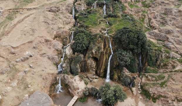Gaziantep'te kuraklığa boyun eğmeyen şelale