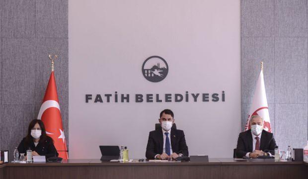 Cevre Ve Sehircilik Bakani Kurum Fatih Te Yerel Yoneticilerle Bir Araya Geldi Guncel Haberleri