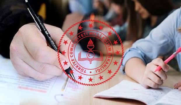 Okul sınavları ertelendi mi? MEB Bakanı Selçuk açıkladı: Okul sınavları uzaktan ve yüz yüze...
