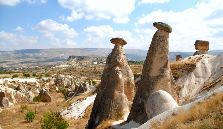 Uc Guzeller Peri Bacalari Nerede Uc Guzeller Turist Akinina Ugruyor Yasam Haberleri