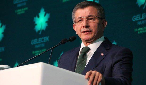 Ahmet Davutoğlu’nun Covid-19 testi pozitif çıktı