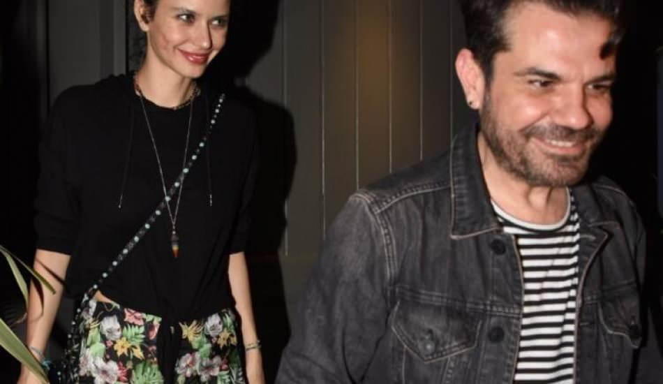 Kenan Dogulu Dan Esi Beren Saat E Romantik Dogum Gunu Kutlamasi Magazin Haberleri Beren saat ile kenan dogulu boşaniyor mu? kenan dogulu dan esi beren saat e