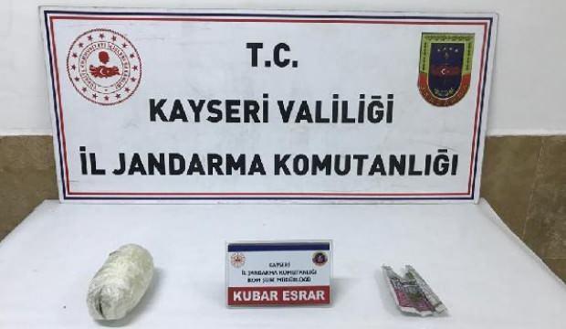 Yolcu otobüsünde 450 gram esrar ele geçirildi: 1 gözaltı