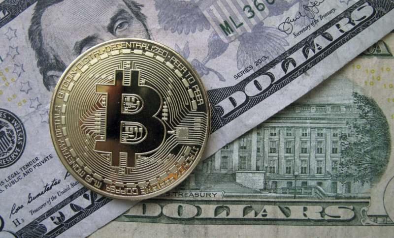 Doların rezerv para birimi konumunun karşısında en büyük tehlikesi Bitcoin olarak görülüyor.