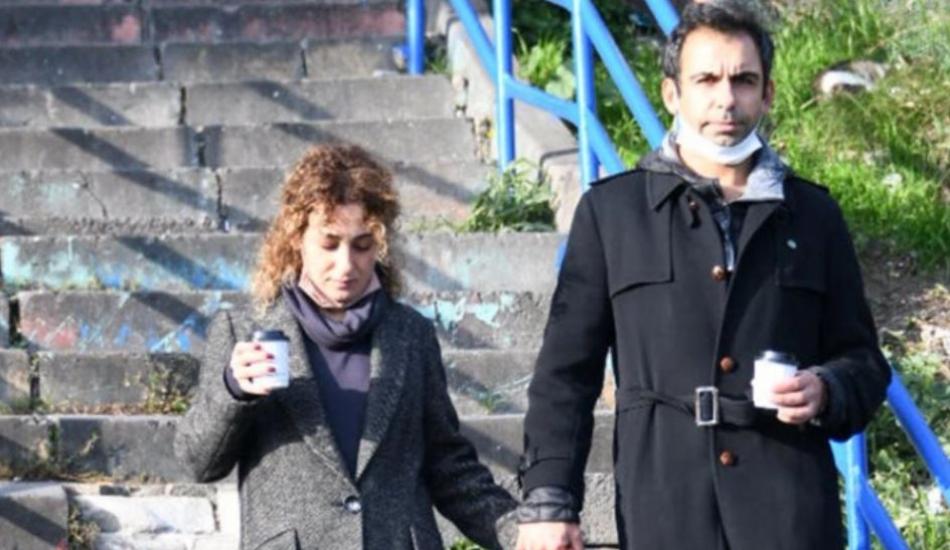 Oyuncu Cift Derya Karadas Ve Haki Bicici Sokak Yasagini Ihlal Ettiler Magazin Haberleri
