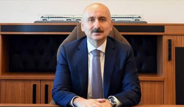 Bakan Karaismailoğlu: Demir yolu yatırımları hız kesmeden devam edecek