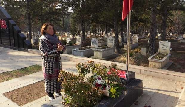 Azerin'den şehit Aybüke öğretmenin mezarına ziyaret