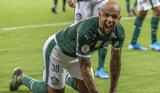 Felipe Melo geri dönüyor!