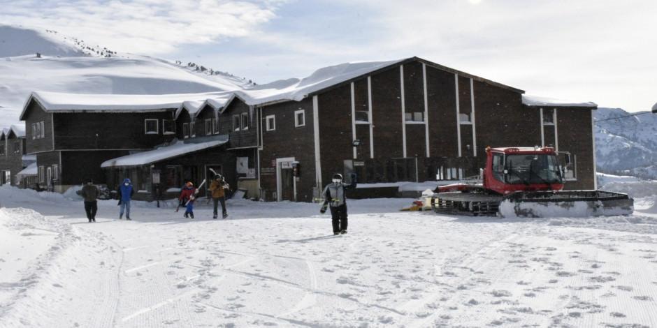 Zigana Kış Sporları ve Turizm Merkezi misafirlerini bekliyor