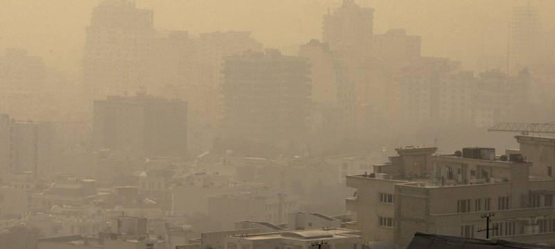 İran'da 10 şehir için hava kirliliği uyarısı