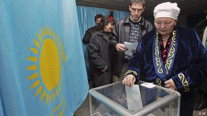 Kazakistan'da parlamento seçimine katılım oranı yüzde 63,3 oldu