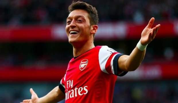 Mesut Özil'in menajerinden yeni açıklama