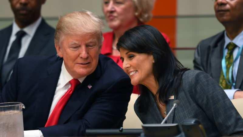 ABD'nin eski BM Daimi Temsilcisi Nikki Haley ve  ABD Başkanı Donald Trump