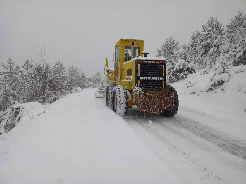 Karabük'te 98 köy yolu ulaşıma kapandı