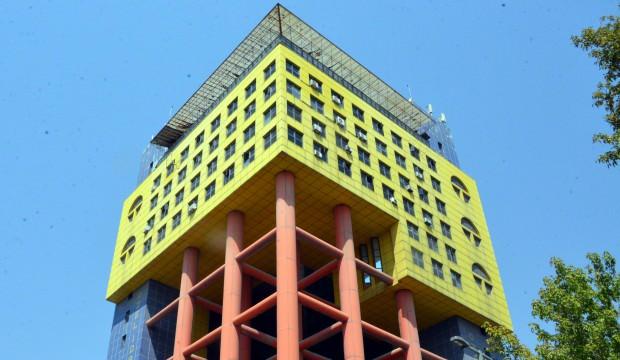 'Dünyanın en saçma binası'na 30 milyon TL teklif etti! 'Yeter ki yıkılmasın'