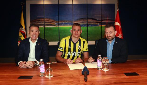 Fenerbahçe stoper transferini resmen duyurdu!