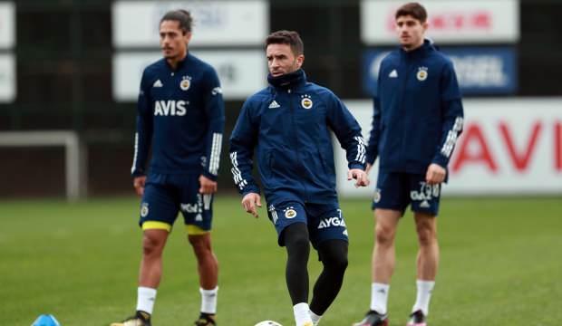 Fenerbahçe'de Gökhan Gönül sevinci!