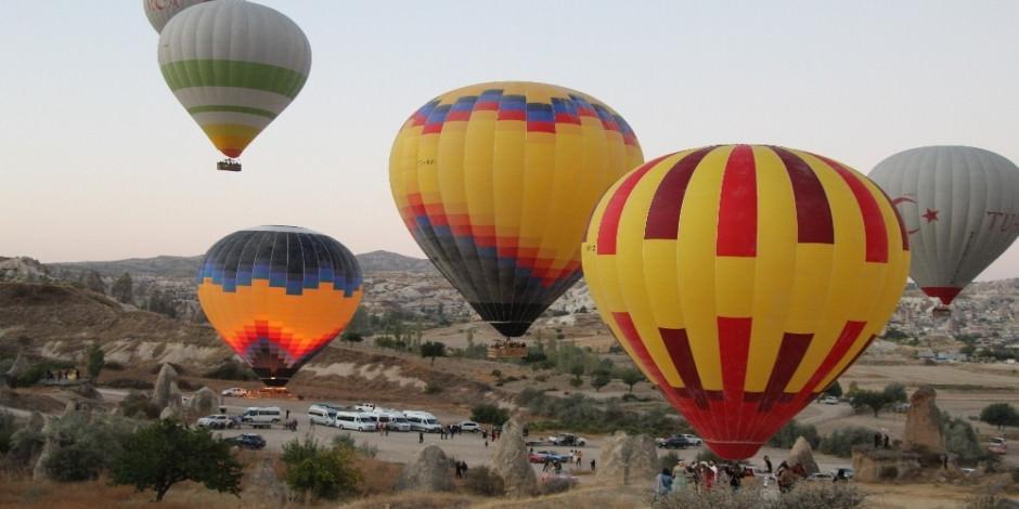 Kapadokya'da sıcak hava balonu turları iptal edildi!