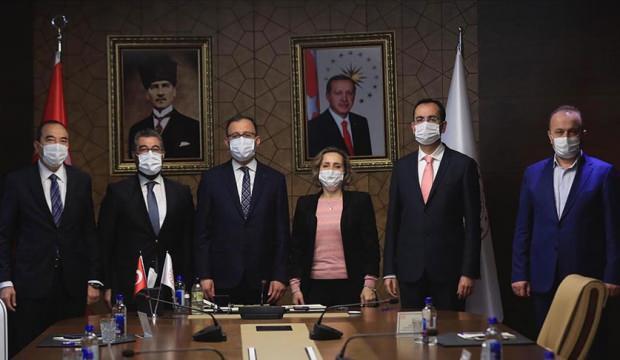 Kasapoğlu: Yılda yaklaşık 10 milyar lira kredi ve burs dağıtıyoruz
