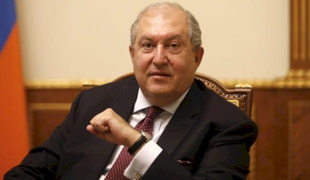 Koronavirüse yakalanan Ermenistan Cumhurbaşkanı hastaneye kaldırıldı