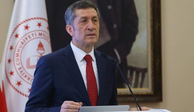 Milli Egitim Bakani Ziya Selcuk Tan Uzaktan Egitim Aciklamasi Egitim Haberleri
