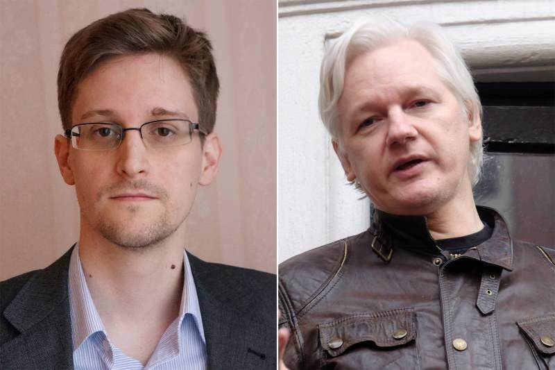 Edward Snowden (solda) Julian Assange (sağda)