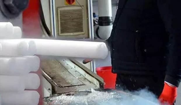 Alman aşısı, Maraş dondurması buzuyla taşınıyor