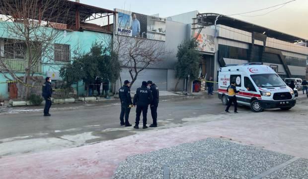19 yaşındaki genç babaannesini öldürüp polise teslim oldu