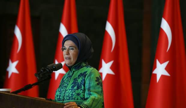 Emine Erdoğan'dan 'yarıyıl tatili' paylaşımı