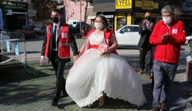 Balikesir Haberleri Gelin Ve Damat Nikahtan Once Kan Bagisinda Bulundu 22 Ocak 2021
