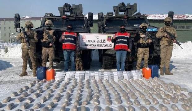 İran'dan, Hakkari'ye 12 katır sırtında getirilen 99 kilo eroin ele geçirildi