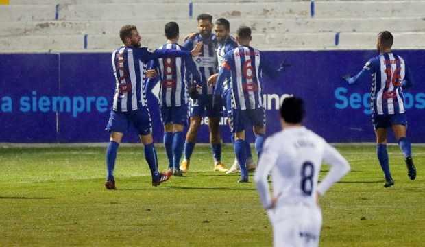 Real Madrid, Kral Kupası'nda 2. lig takımına elendi!